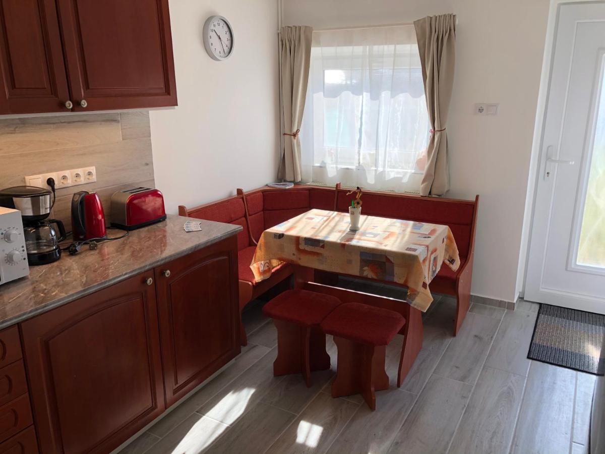 Leander Apartman Balatonakali Exterior photo