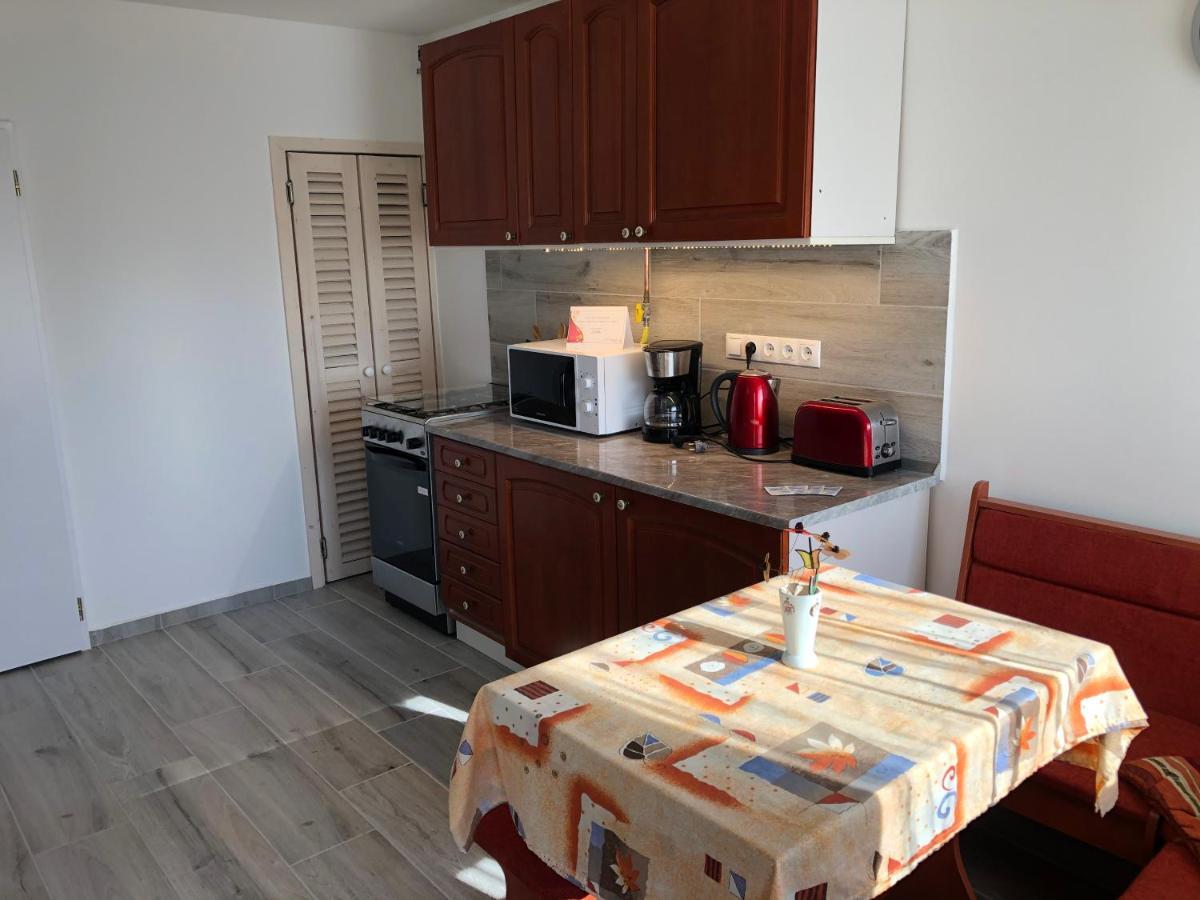 Leander Apartman Balatonakali Exterior photo